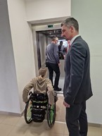 Zväčšiť fotografiu - Už aj tri novomestské župné školy sú pripravené vzdelávať deti s hendikepom