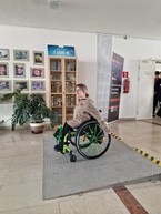 Zväčšiť fotografiu - Už aj tri novomestské župné školy sú pripravené vzdelávať deti s hendikepom