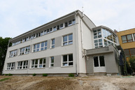 V regióne hornej nitry župa otvorila novú strednú zdravotnícku školu, jej prah v prvý školský deň prekročilo 48 prvákov - 20190902_PD_SZS_084w