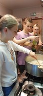 Zväčšiť fotografiu - V školskej jedálni sa dá stravovať nielen chutne, ale aj zdravo a udržateľne