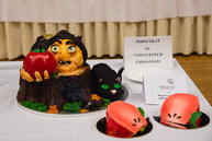 Zväčšiť fotografiu - V súťaži bodovala aj torta žiačky župnej strednej školy - TSK_najkrajšia torta_mini-4