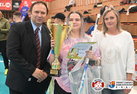 Zväčšiť fotografiu - Víťazmi 15. ročníka tsk florbalki sk cup 2022 spš stavebná e. belluša trenčín a oa trenčín - 31