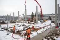 Zväčšiť fotografiu - Výstavba hokejovej haly pre talentovanú mládež napreduje - 20221215_114w