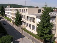 Zväčšiť fotografiu - Zaočkovaná je viac ako polovica učiteľov župných stredných škôl - g pe