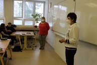Zväčšiť fotografiu - Žiaci sa vrátili do školských lavíc - IMG_0003
