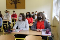 Zväčšiť fotografiu - Žiaci sa vrátili do školských lavíc - IMG_0025