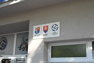 Zväčšiť fotografiu - Žiaci sa vrátili späť do školských lavíc