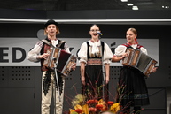 Zväčšiť fotografiu - Žiaci si vyberajú svoju budúcnosť - stredoškolák pokračuje aj v piatok