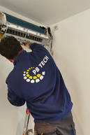 Zväčšiť fotografiu - Žiaci zo župnej priemyslovky praxovali v španielsku