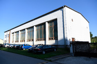 Zmodernizovanú telocvičňu na strednej odbornej škole v starej turej budú môcť žiaci využívať už v tomto roku - 20190904_TSK_skoly_009w