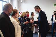 Zväčšiť fotografiu - Župa ocenila výnimočných žiakov, pedagógov aj ďalších zamestnancov škôl - TSK_oceňovanie pedagógov a žiakov 2021_mini (45 of 81)