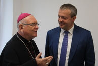 Novú materskú školu v púchove vyprevadil na jej cestu žilinský biskup a trenčiansky župan - IMG_0105