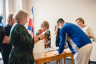 Zväčšiť fotografiu - Dar z taiwanu poslúži v zariadeniach sociálnych služieb - TSK_teplomery_mini (22 of 28)