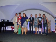 Klienti z dss adamovské kochanovce sa zúčastnili speváckej súťaže za hranicami slovenska - Bez názvu1