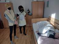 Zväčšiť fotografiu - Klientov rozveselili betlehemci - CSS Bystričan_Betelehemci 2021 (7)