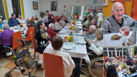 Zväčšiť fotografiu - Pomoc pre najzraniteľnejších prichádza nielen počas vianoc - CSS Domov Javorina_Štedrý deň