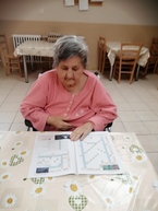 Zväčšiť fotografiu - Špeciálna príloha novín teší klientov župných zariadení - MY tajničky CSS Lipovec (1)