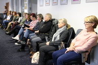 Takmer stovku odborných zamestnancov zariadení sociálnych služieb a špeciálnych škôl prilákal seminár na tému „autizmus“ - IMG_7476