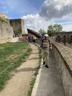 Zväčšiť fotografiu - V dss - adamovské kochanovce sa klienti nenudia - hrad 2