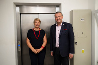 V zariadeniach sociálnych služieb župa odstraňuje fyzické bariéry, pri tých mentálnych pomáhajú psy, zajace a dokonca i pávy - 20180720_MY_ZP_PD_TSK_foto_Radovan_Stoklasa_044w