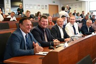 Zväčšiť fotografiu - Druhá zmena rozpočtu odzrkadľuje negatívny zvrat vo vývoji daňových príjmov