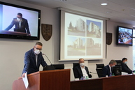 Zväčšiť fotografiu - Hospodárenie kraja v prvom polroku výrazne ovplyvnila koronakríza, na kompenzáciu výpadku dane z príjmov bude župa čerpať návratnú finančnú výpomoc - IMG_1821