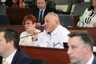 Zväčšiť fotografiu - Župa aj v minulom náročnom roku hospodárila s prebytkom približne 22 mil. eur, investičné akcie sa nezastavili, v pláne sú aj nové - IMG_7764