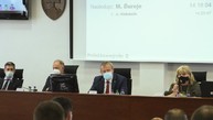 Zväčšiť fotografiu - Župa minulý rok hospodárila s prebytkom viac ako 25 mil. eur, pokračovať bude v rozbehnutých investíciách - TSK_zastupitelstvo (15 of 15)