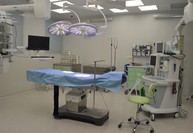 Zväčšiť fotografiu - Bojnická nemocnica spustila nové operačné sály prvou operáciou - op8-4