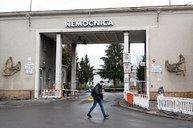Zväčšiť fotografiu - Darované vakcíny z francúzska pomôžu aj bojnickej nemocnici - 3