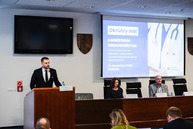 Zväčšiť fotografiu - Minister sa stretol so zdravotníkmi z trenčianskeho kraja - TSK_MZ_okruhly stol (9 of 42)