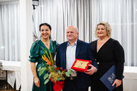 Zväčšiť fotografiu - Ocenenie pre tých, ktorí svojou prácou budujú lepšiu spoločnosť - TSK_oceňovanie_zdravotníci_sociálnici_mini (106 of 116)