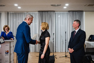 Zväčšiť fotografiu - Ocenenie pre tých, ktorí svojou prácou budujú lepšiu spoločnosť - TSK_oceňovanie_zdravotníci_sociálnici_mini (67 of 116)