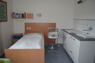 Zväčšiť fotografiu - Pred 60 rokmi otvorili v bojniciach nemocnicu - nemocnicna izba