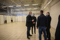 Zväčšiť fotografiu - Príprava na spustenie krajského vakcinačného centra v trenčíne napreduje - TSK_príprava vakcinačného centra_mini(32)