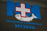 Zväčšiť fotografiu - Sprísnené opatrenia budú platiť v 7 okresoch trenčianskeho kraja - 20200217_MY_NsP_009w