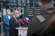 Zväčšiť fotografiu - Sprísnené opatrenia budú platiť v 7 okresoch trenčianskeho kraja - TSK_COVID tlačovka_web (13 of 20)