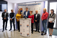 Zväčšiť fotografiu - Štáb pre krízové situácie tsk zasadol v rozšírenom zložení - 20200311_TSK_krizovy_011w