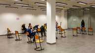 Zväčšiť fotografiu - Takto vyzeral prvý očkovací víkend v novom mobilnom očkovacom centre v prievidzi! - index1