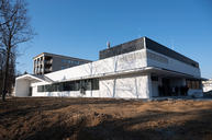 Zväčšiť fotografiu - Urgentný príjem bojnickej nemocnice tesne pred dokončením - 20220314_BOJNICE_003w