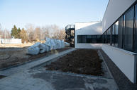 Zväčšiť fotografiu - Urgentný príjem bojnickej nemocnice tesne pred dokončením - 20220314_BOJNICE_027w