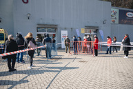 Zväčšiť fotografiu - V dvoch vkoc bolo podaných viac ako 6 tisíc dávok vakcín, očkované boli prvýkrát aj deti - 1