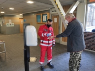 Zväčšiť fotografiu - V dvoch vkoc bolo podaných viac ako 6 tisíc dávok vakcín, očkované boli prvýkrát aj deti - 12