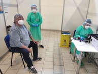 Zväčšiť fotografiu - V kraji sa cez víkend očkovalo pfizerom - Očkovanie_05-1 (106)