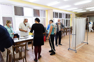Zväčšiť fotografiu - V najväčšom župnom zariadení sociálnych služieb sa podávala tretia dávka vakcíny - TSK_CSS Bôrik_3.dávka_mini (23 of 48)