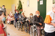 Zväčšiť fotografiu - V najväčšom župnom zariadení sociálnych služieb sa podávala tretia dávka vakcíny - TSK_CSS Bôrik_3.dávka_mini (30 of 48)