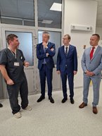 Zväčšiť fotografiu - V trenčíne pribudla moderná magnetická rezonancia - 20231023_101923