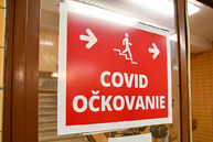 Zväčšiť fotografiu - Vakcinácia má byť čo najbližšie k ľuďom - zdroj_peter_cacko_ockovanie