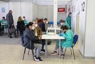 Zväčšiť fotografiu - Veľkokapacitné krajské očkovacie centrá premiérovo očkujú už aj vakcínou pfizer/biontech - IMG_0040