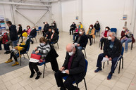 Zväčšiť fotografiu - Župa opäť otvára veľkokapacitné očkovacie centrum v trenčíne! - 20210320_TN_Vakcinacne_centrum_039w